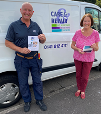 Care & Repair small repairs service customer Margaret Williams with handyman John Magee (2)